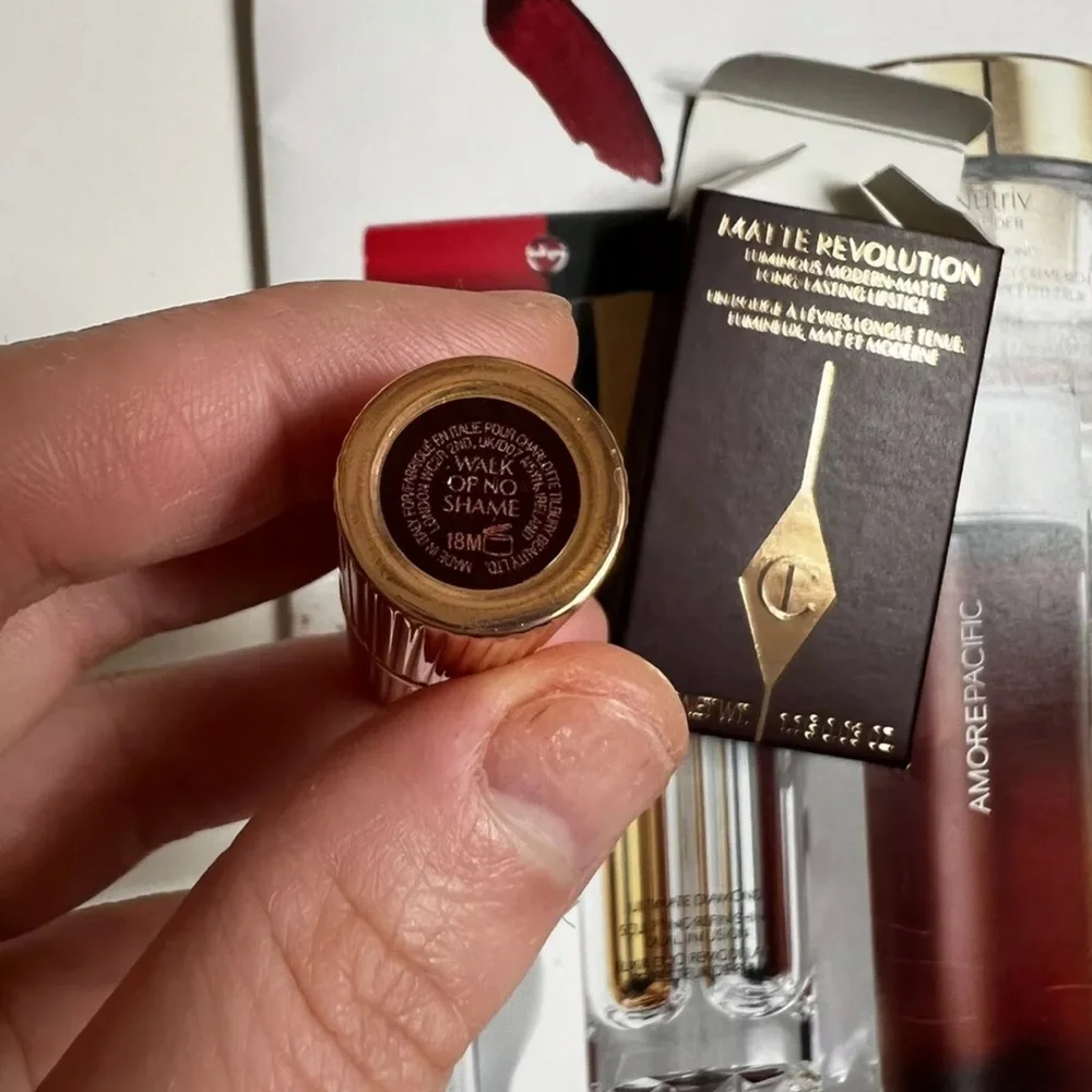 Charlotte Tilbury travel size